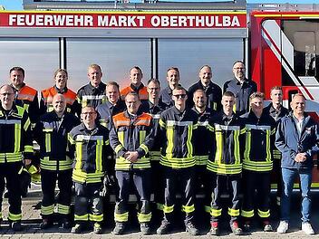 18 Feuerwehrkameradinnen und -kameraden der Freiwilligen Feuerwehr Oberthulba legten eine Leistungsprüfung erfolgreich ab.