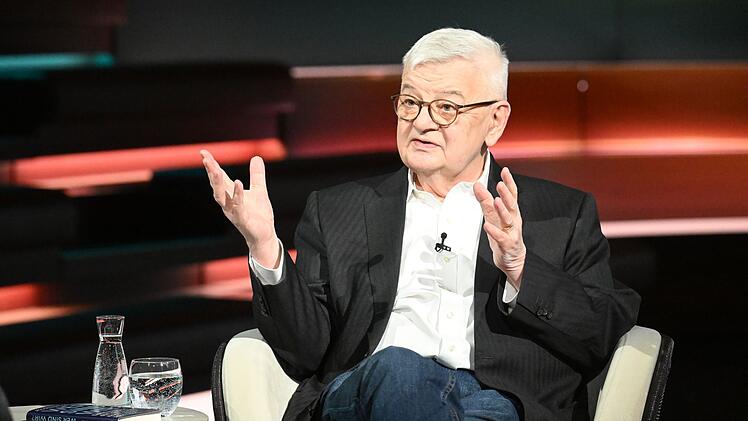 Ex-Vizekanzler Joschka Fischer &auml;u&szlig;erte sich bei "Markus Lanz" mit mahnenden Worten zur aktuellen Lage in Deutschland.