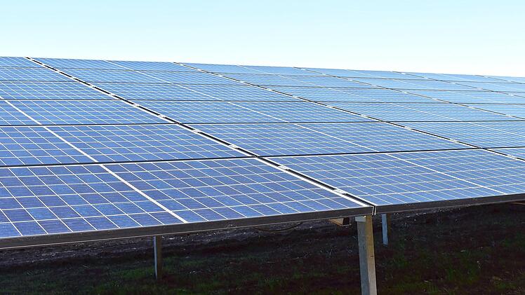 Bei Burkersdorf entsteht der dritte und vorläufig letzte Bürgersolarpark in der Gemeinde Küps.