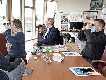 Judith Jochmann (von links), German Hacker und Martin Paulus und Tamara Lößel hatten nicht nur die Störche im Blick, sondern warben für die Stadtmesse.