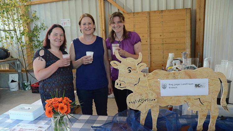 Der Ring junger Landfrauen begeisterte mit schmackhaften Milchshakes. Foto: Karl-Heinz Hofmann