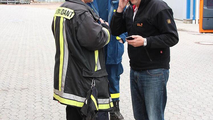 Bürgermeister und Feuerwehrkommandant im Dauereinsatz. Foto: Johanna Blum