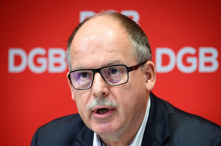 Stärkere Tarifbindung verhindert? DGB attackiert Reiche