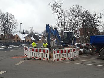 Coburg: Rohrbruch in Hauptwasserleitungen - Verkehrsbehinderungen am Wochenende Coburg: Rohrbruch in Hauptwasserleitungen - Verkehrsbehinderungen am Wochenende