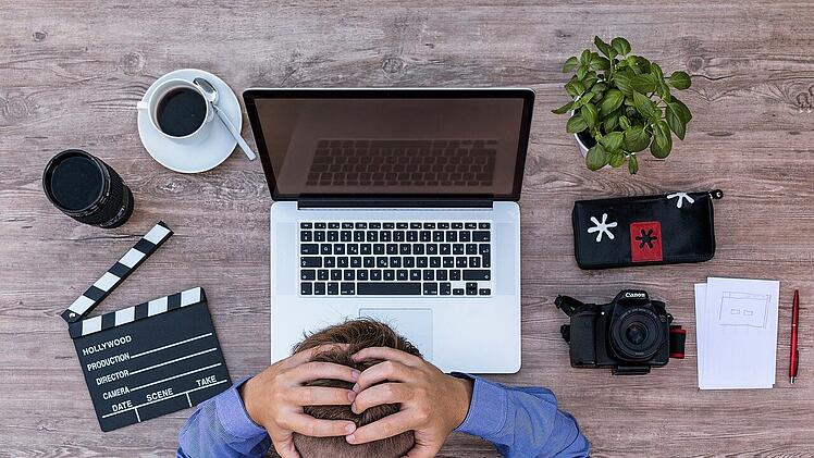 Arbeitsbedingungen können Stress machen – die Kündigung ist dann der letzte Ausweg.