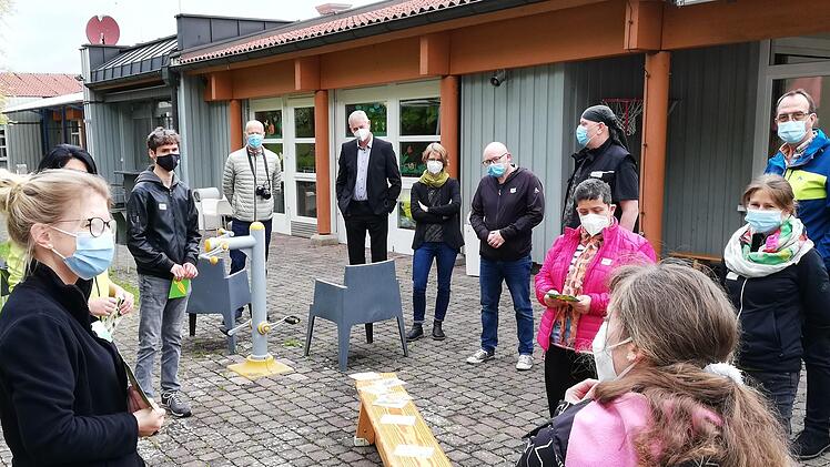 Mitarbeiter der Nüdlinger Werkstatt beim Einführungsworkshop ins Präventionsprojekt "Ackerpause