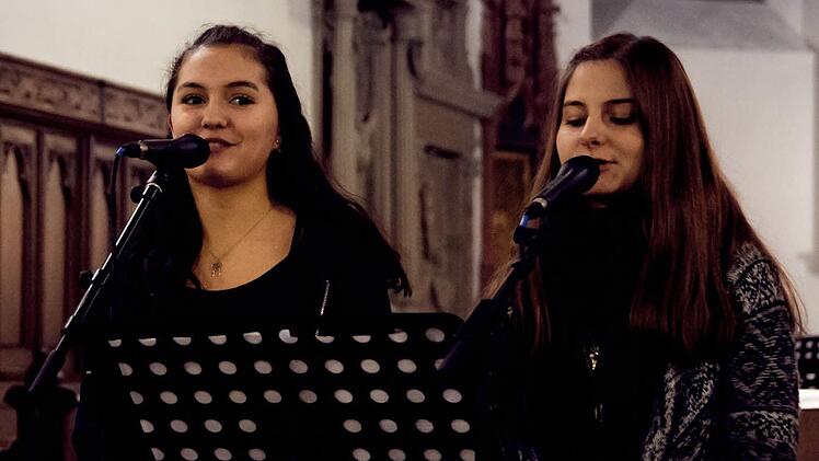 Christina Lutz und Eva Arnold