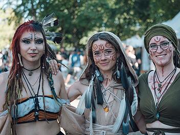 Festival Mediaval 2023 bei sch&ouml;nstem Sp&auml;tsommerwetter - die besten Bilder vom Mittelalter-Event