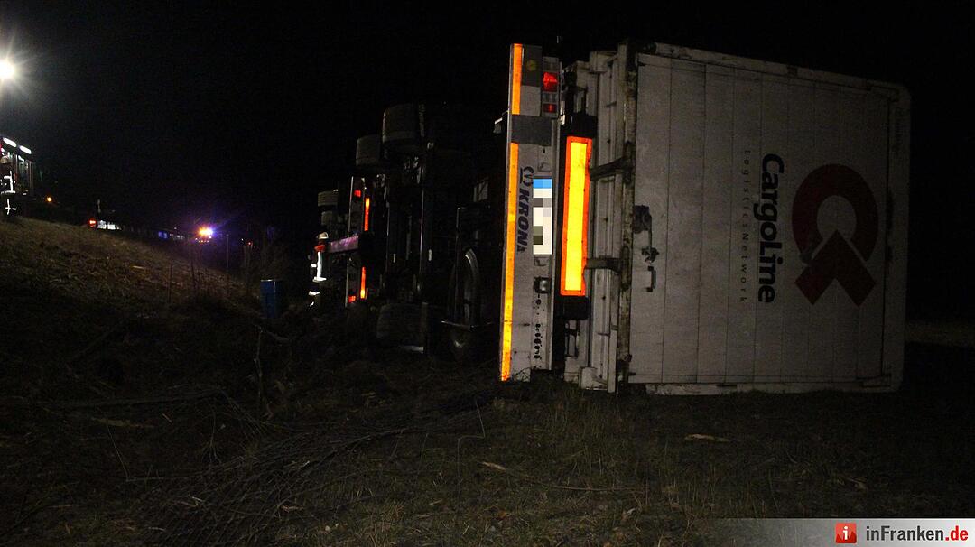 Lkw-Unfall auf A9 bei Schnaittach