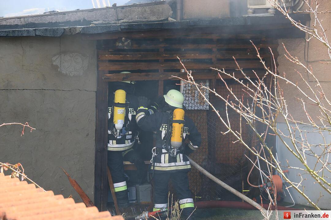 Wohnhaus brennt in Priesendorf