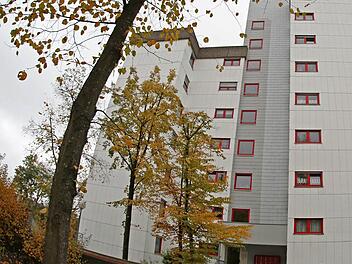 Auch in der Eichendorffstraße in Bamberg sollen Spezialeinsatzkräfte der Polizei Wohnungen durchsucht haben. Foto: NEWS5 / Herse