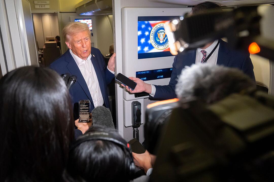 US-Präsident Trump auf dem Weg nach Asien