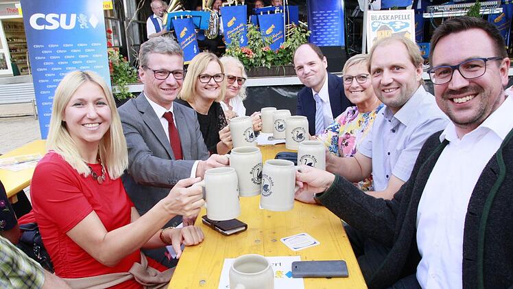 CSU-"Familienfest" in Ebermannstadt mit Kultusminister Sibler im Mittelpunkt.  Josef Hofbauer