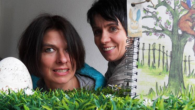 Petra Ringelmann-Blank und Barbara Bollerhoff, die seit sieben Jahren Kinderbücher unter dem Namen "Ringelhoff und Bollermann" veröffentlichen Foto: pr