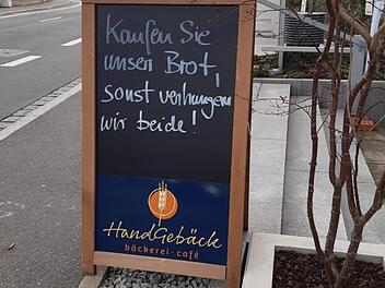 Jürgen Rattmann. Inhaber der Bäckerei "Handgebäck", ist Initiator der Gutscheinaktion. Hier kann man sie kaufen. Die Bäckerei hatte auch plakativ auf die Misere der kleinen Geschäfte hingewiesen.  Foto: privat