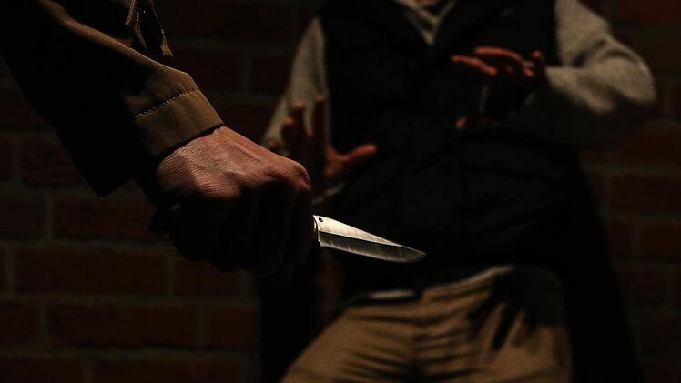 Königstorpassage in Nürnberg: Obdachloser wird mit Messer niedergestochen Symbolbild: Christopher Schulz