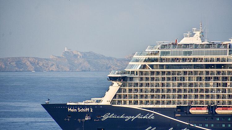 Kreuzfahrtschiff &laquo;Mein Schiff 2&raquo;