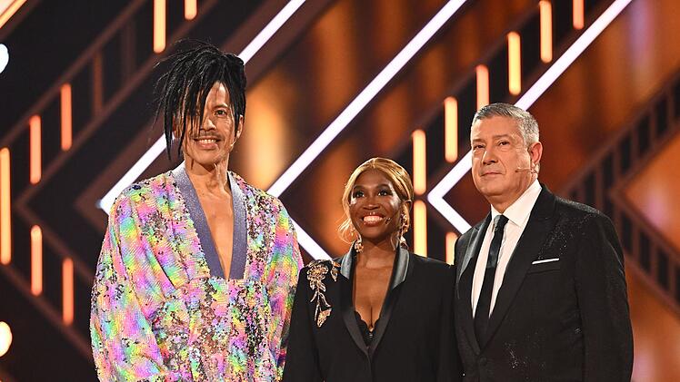 Seit vielen Jahren bilden sie die beliebte Jury von "Let's Dance": Jorge Gonz&aacute;lez, Motsi Mabuse und Joachim Llambi.