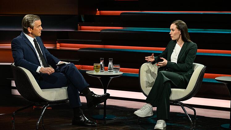 Sanna Marin, die ehemalige Ministerpr&auml;sidentin Finnlands, erl&auml;uterte im Gespr&auml;ch mit dem ZDF-Moderator, was die Finnen so widerstandsf&auml;hig macht.
