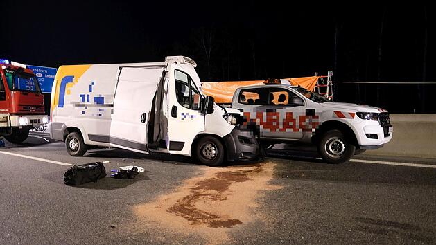 Auf der A3 ist am Mittwoch ein Mensch bei einem schweren Unfall gestorben. Foto: NEWS5 / Grundmann