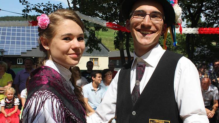 Leonie Schiller und Julian Trautschold Foto: Veronika Schadeck