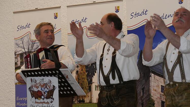 Die Musikgruppe "Die Gschrubbdn" war genauso originell wie die fränkische Mundart auch. Foto: Manja von Nida