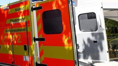 Ein privater Rettungsdienst hat den Zuschlag f&uuml;r den geplanten Rettungspunkt in Oberthulba erhalten. Symbolbild: Daniel Schr&ouml;der/dpa