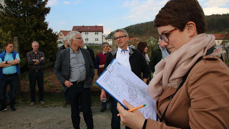 Eindrücke vom Stadt-Spaziergang durch Arnshausen. Foto: Ralf Ruppert