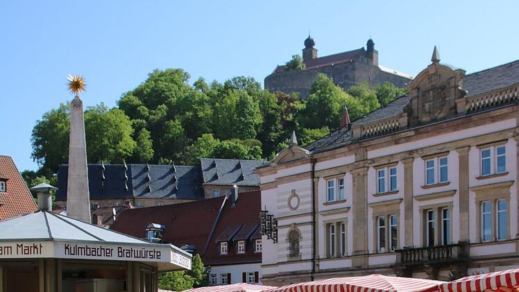 Die Plassenburg - unten klein, oben groß.Foto: Katrin Geyer