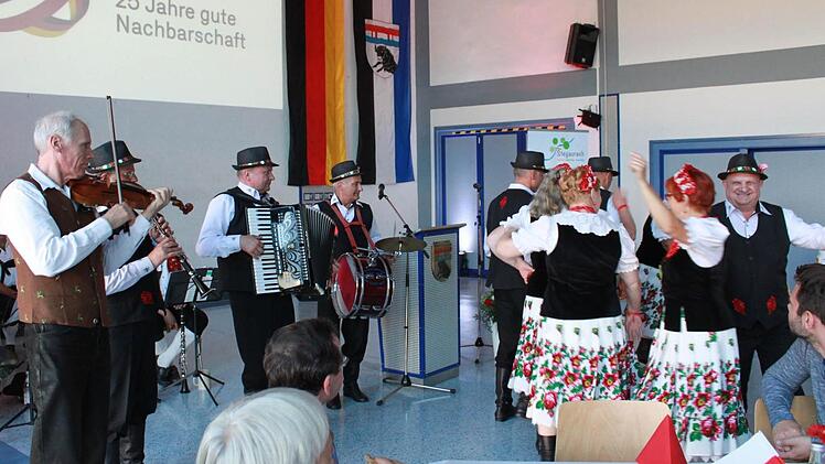 Die Sprache der Musik ist international.  Foto: Hans Kurz