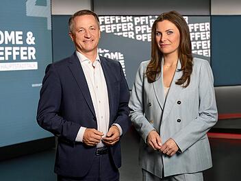 Nikolaus Blome und Clara Pfeffer laden im Zwei-Wochen-Rhythmus zum Talk mit prominenten Gästen aus Politik und Gesellschaft.