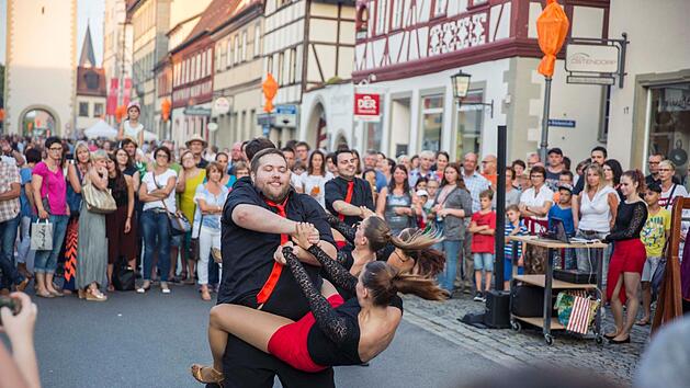 Hui: Die Salsa- und Tangoeinlagen von der Tanzschule Pelzer hatten es in sich.