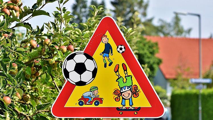 Sind an einem Verkehrsunfall Kinder beteiligt, gelten besondere Regelungen.