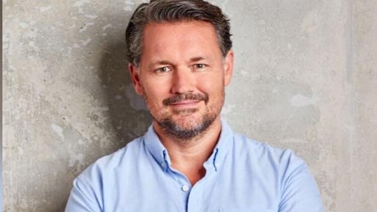 "Trends sind bekanntlich schwer vorherzusagen, aber ich bin davon überzeugt, dass die Nachfrage nach Leichtigkeit und Comedy - am liebsten in Kombination mit starken, authentischen Charakteren eine zunehmend große Rolle spielen wird", sagt Markus Küttner, Unterhaltungschef bei RTL.