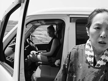 "Grüße aus Fukushima": Mit einem Schwarzweiß-Streifen ist Doris Dörrie im Berlinale-Panorama vertreten. Foto: Hanno Lentz/Majestic