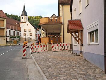 Der neue Gehsteig in der Trubachtalstraße Foto: Franz Galster