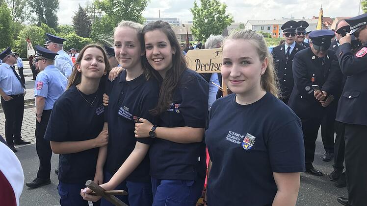 Die Jugendfeuerwehren waren ebenfalls kräftig beteiligt.