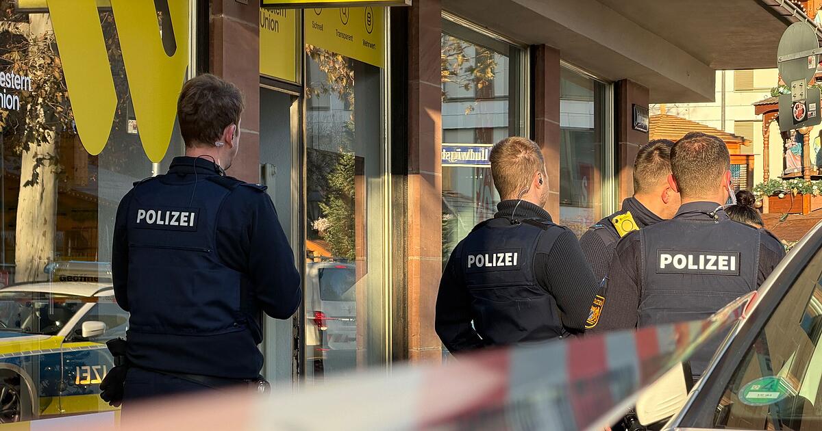Armed bank robbery in Nuremberg - | Perpetrator on the run