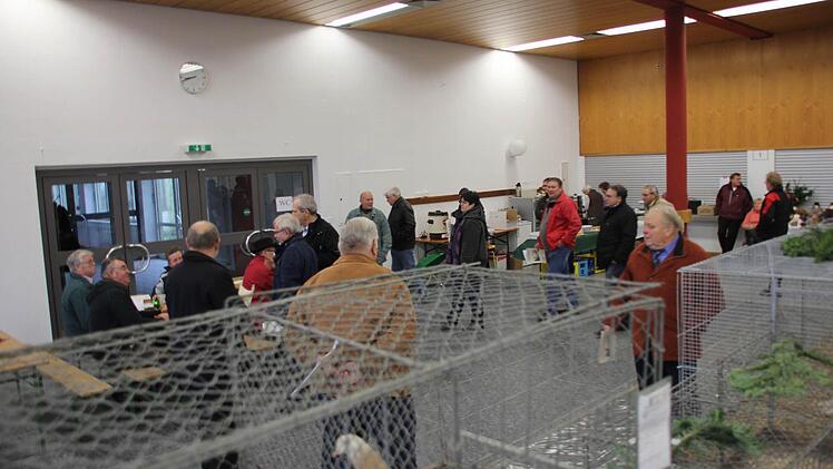 In den neuen (Ausstellungs-)Räumen gut angekommen. Die Kleintierzüchter freuten sich über optimale Bedingungen.