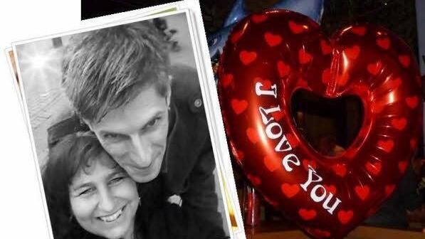 "...mein schatz und ich,der mich,seid meinem arbeitsunfall vor 19 monaten,welcher mich immer wieder ins krankenhaus bringt und an den rollstuhl fesselt,pflegt und hegt" Foto: Nurdie Eni aus Blutjadingen (Nordeeküste), ursprünglich aus Marktgraiz