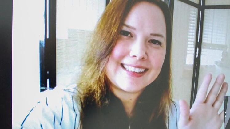 So könnte eine Therapiestunde bei Diana Beuerlein in Zukunft aussehen: Die 27-Jährige bietet ihren Patienten aufgrund der Corona-Krise Gespräche über Telefon und Videochat an. Foto: Teresa Hirschberg