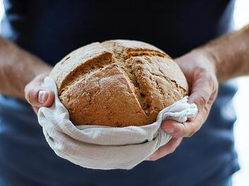 Brot backen in unter einer Stunde