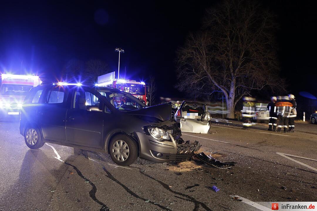 Unfall auf der B2: 80-Jährige in Lebensgefahr