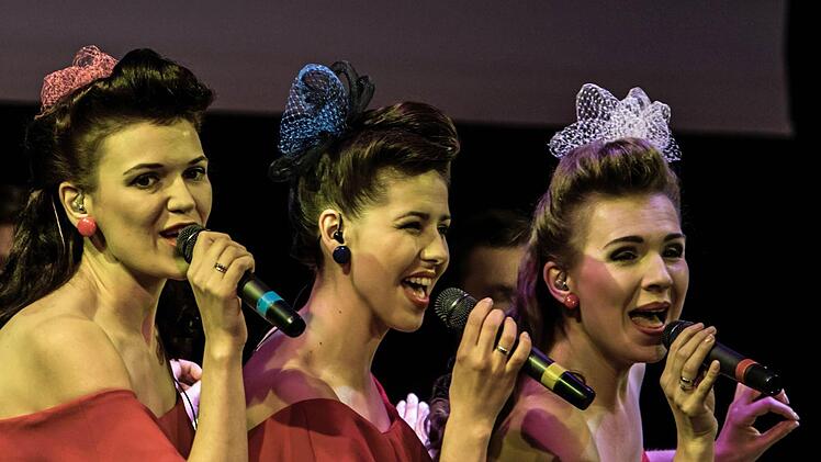 Die "Singin' Birds" begeisterten bei ihrem Sonneberg-Gastspiel (von links): Dominika Kasprzycka-Galczynska, Dominika Dulny und Joanna Czarkowska. Foto: Jochen Berger