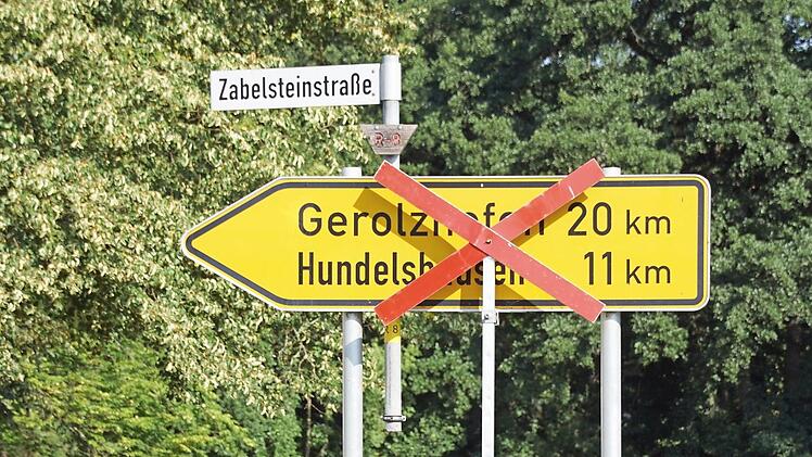 Seit gestern ist die HAS 26 von Fabrikschleichach nach Hundelshausen wieder für den Verkehr freigegeben.
