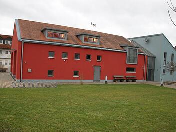 Im Feuerwehrhaus in Kersbach soll während der Bauarbeiten die Mittagsbetreuung für die Grundschüler untergebracht sein. Fotos: Peter Groscurth