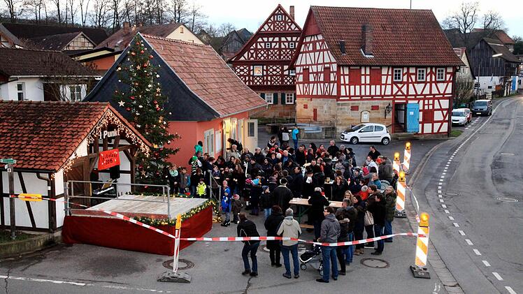 Die Dorfgemeinschaft Rossach veranstaltet auch die jährlich stattfindende Nikolausfeier.  Foto: Dorfgemeinschaft Rossach