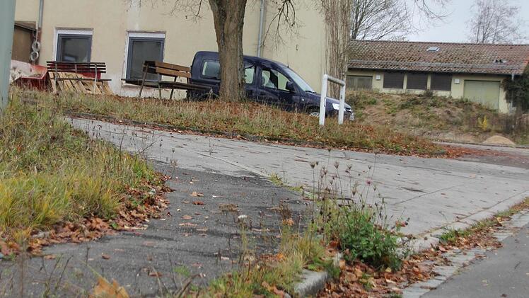 Noch viel Arbeit: In der künftigen Rettungswache und deren Umfeld.