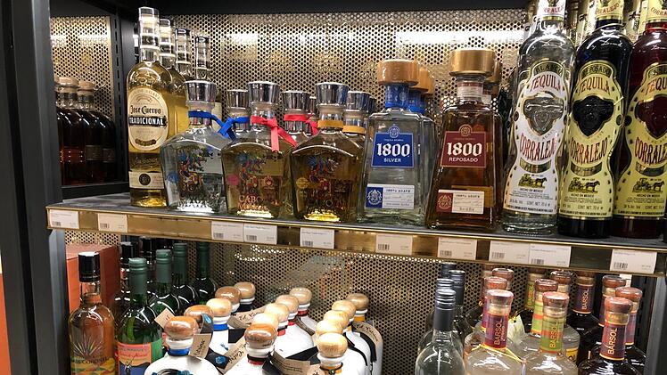 &Auml;rzte mit radikaler Schnaps-Forderung - Verkauf bald fast &uuml;berall verboten?