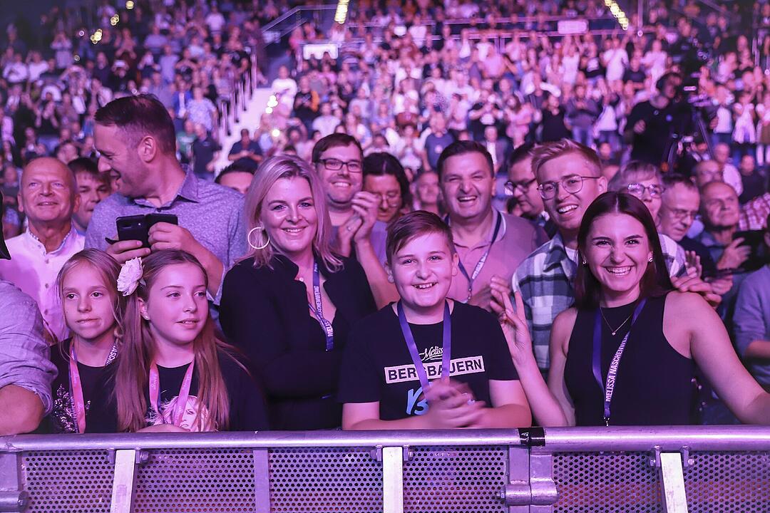 Melissa Naschenweng live in Hof - Wir haben die besten Bilder vom Konzert!